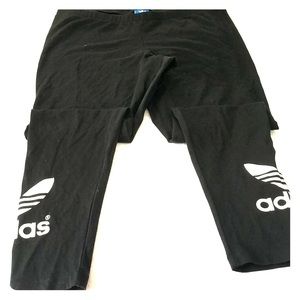 Adidas leggings